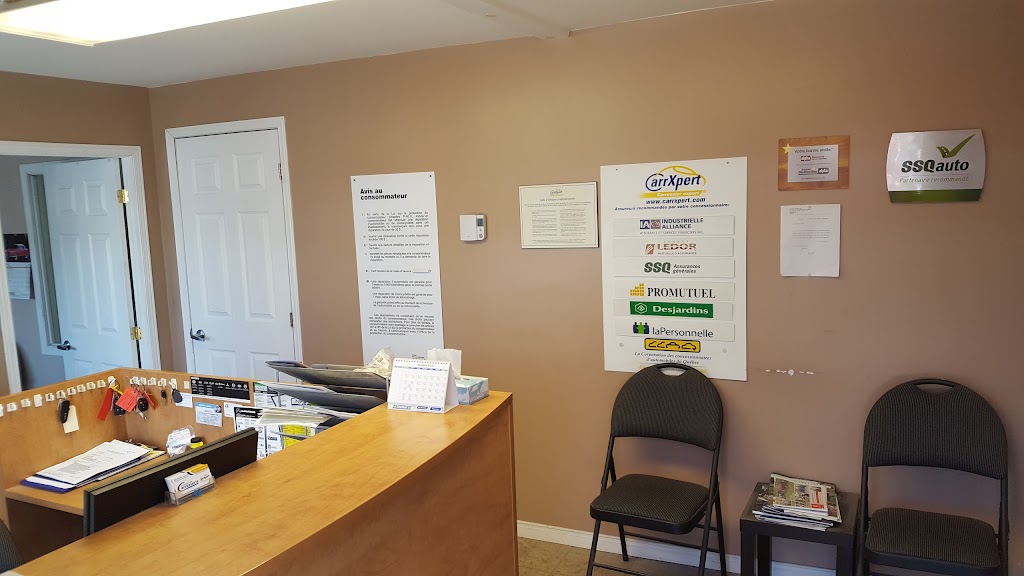 Centre de Carrosserie (Québec) 1993 Inc | 735 Av. Pruneau, Québec, QC G1M 2J9, Canada | Phone: (418) 681-0113
