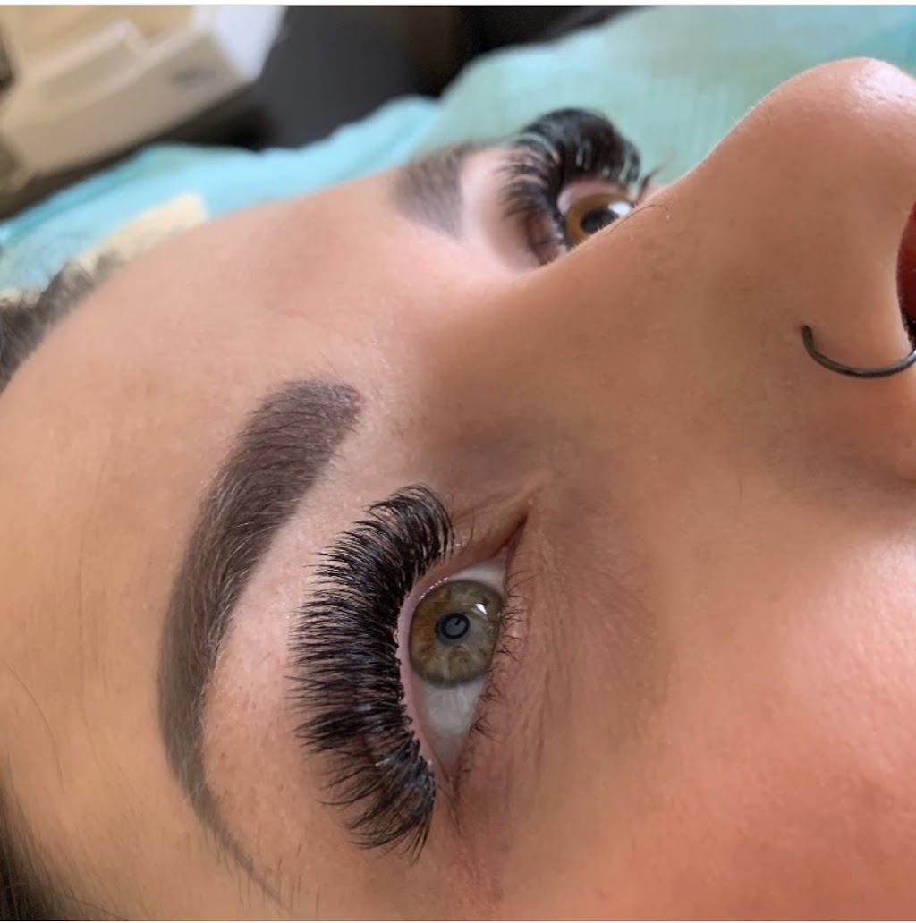 Libra Lash Studio | 11 Lees St, Red Deer, AB T4R 2P1, Canada | Phone: (403) 396-8187