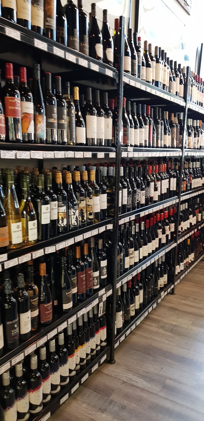 Turtle Bay Crossing Liquour Merchants | 201-11850 Oceola Rd, Lake Country, BC V4V 2T5, Canada | Phone: (778) 480-6646