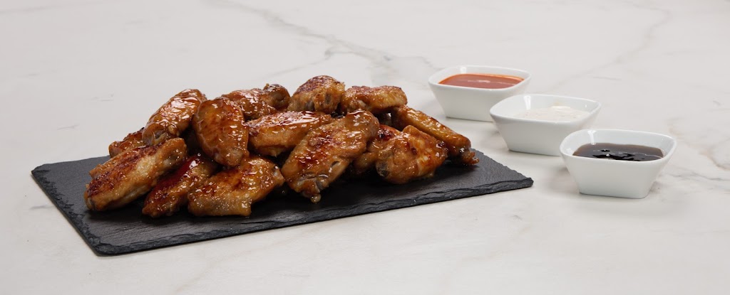 Pizzaville | 804 Ojibway Rd, Shelburne, ON L9V 3X9, Canada | Phone: (519) 925-3636