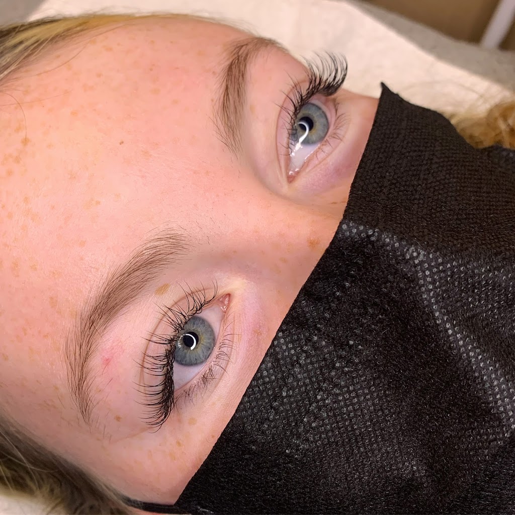 Beauty Canvas | East, London, ON N5W 0A5, Canada | Phone: (647) 774-3307