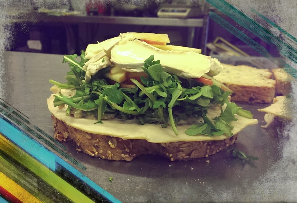 Kitchen Quickies - Fresh Organic Groceteria | 40226 Glenalder Pl, Squamish, BC V8B 0G2, Canada | Phone: (604) 815-0777
