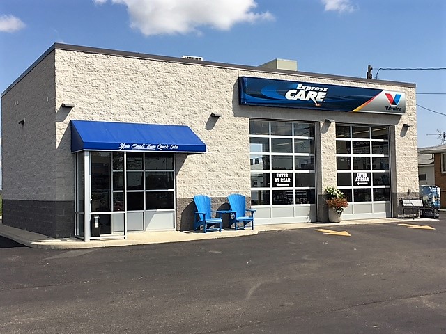 Valvoline Express Care | 269 Talbot St N, Essex, ON N8M 2E2, Canada | Phone: (519) 776-4949