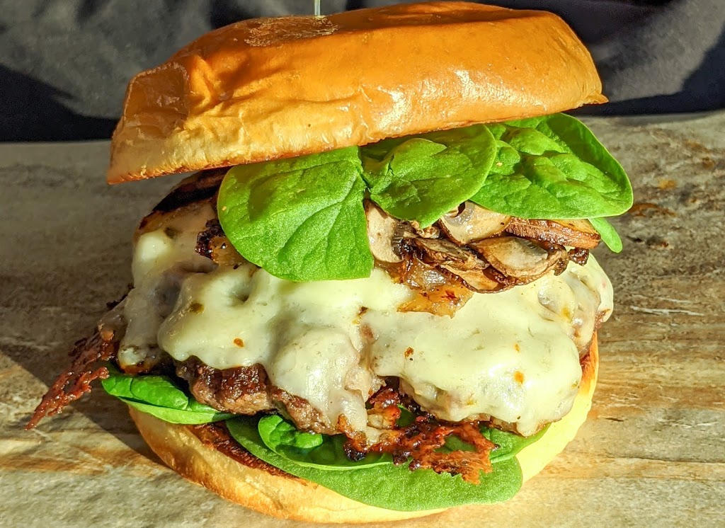 Daves Tiny Diner | 337 Gorham Rd, Ridgeway, ON L0S 1N0, Canada | Phone: (289) 876-9200