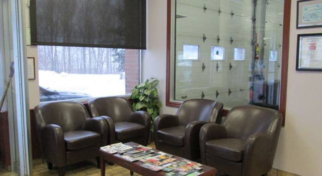Halleys Service Centre Ltd - Car Repair Ottawa | 865 Montreal Rd, Ottawa, ON K1K 0S9, Canada | Phone: (613) 749-9649