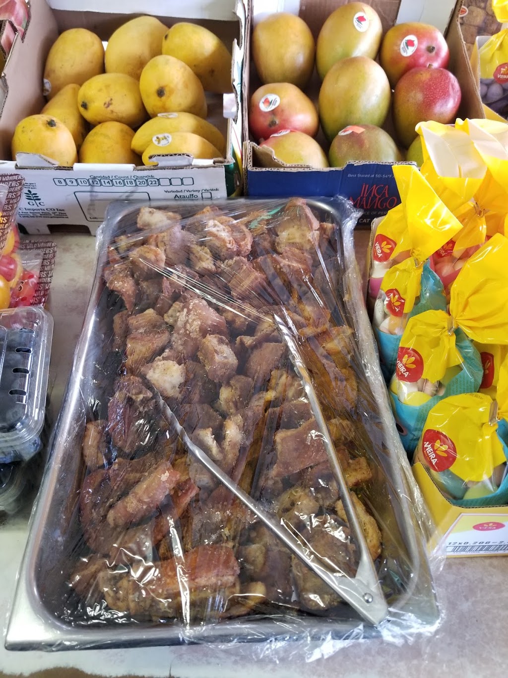 Sao Miguel Grocerys LTD | 173 Hope St, Toronto, ON M6E 1K4, Canada | Phone: (416) 658-0634