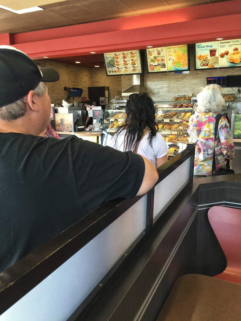 Tim Hortons | 2054 Whatcom Rd Unit 4, Abbotsford, BC V2S 4N4, Canada | Phone: (604) 855-9655