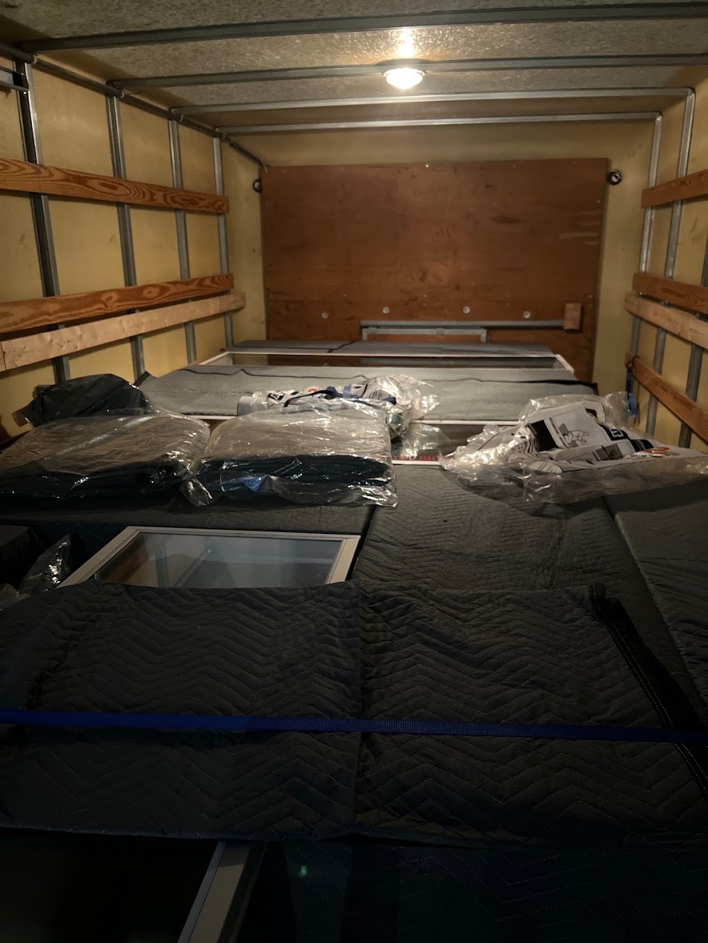 905 Moving Inc | 7738 Parkview Crescent, Niagara Falls, ON L2H 2Z5, Canada | Phone: (905) 519-4075
