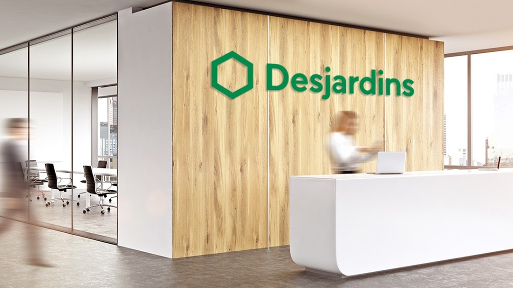 Caisse populaire Desjardins Gracefield | point of interest | 32 Rue Principale, Gracefield, QC J0X 1W0, Canada | 8194632849 OR +1 819-463-2849