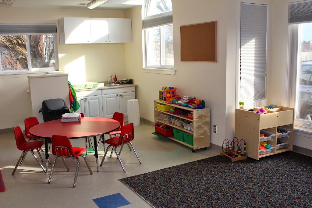 Western Heights Montessori Academy | 3065 Old Bronte Rd, Oakville, ON L6M 4J2, Canada | Phone: (905) 847-6617