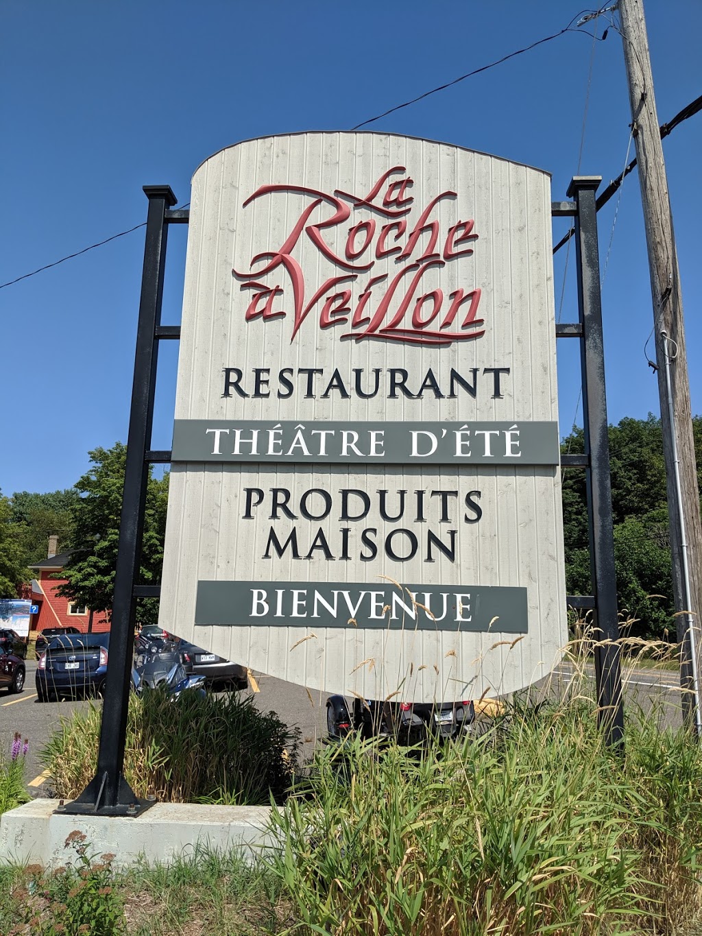 La Roche à Veillon | 547 Avenue de Gaspé E, Saint-Jean-Port-Joli, QC G0R 3G0, Canada | Phone: (418) 598-7409