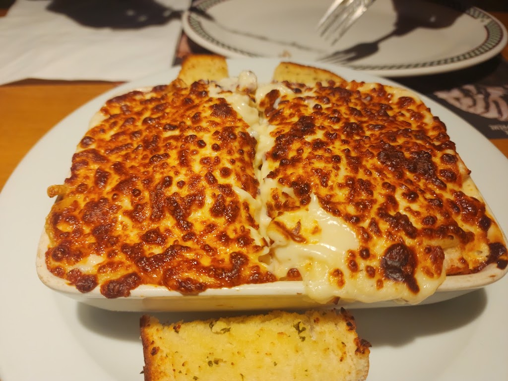 Pizza Delight | 331 Elmwood Dr, Moncton, NB E1A 7Y1, Canada | Phone: (506) 856-5119