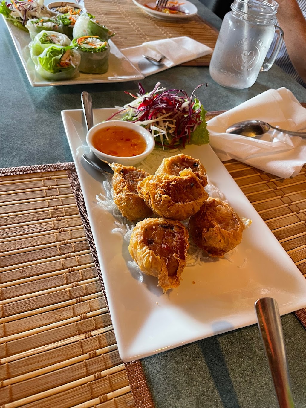 Tuk Tuk Thai Cuisine | 5031 Bank St, Ottawa, ON K1X 1G8, Canada | Phone: (613) 425-5600