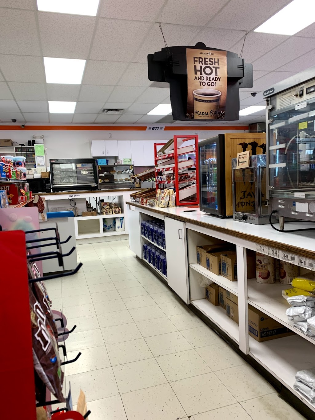 GTI Gas And Snack, Eckville | 5008 48 St, Eckville, AB T0M 0X0, Canada | Phone: (403) 746-3220