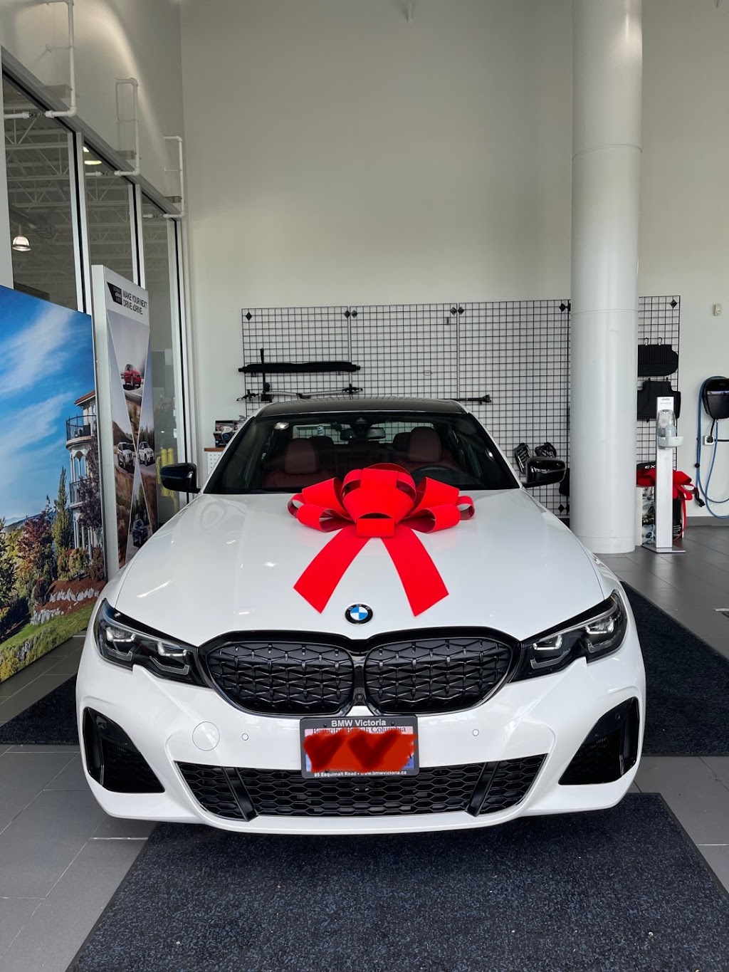 BMW Victoria | 95 Esquimalt Rd, Victoria, BC V9A 3K8, Canada | Phone: (250) 995-9250