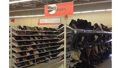 Value Village | 942 Jefferson Ave, Winnipeg, MB R2P 1W1, Canada | Phone: (204) 694-6844