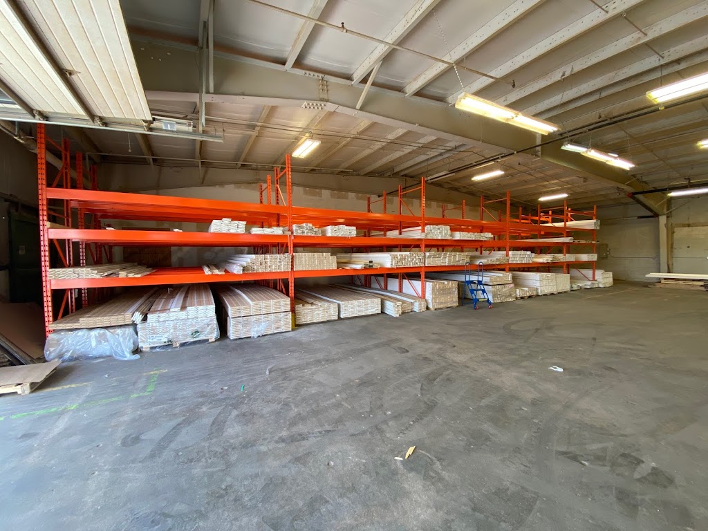 Elmira Door & Trim Ltd. | 35 Union St Unit 2, Elmira, ON N3B 2Y3, Canada | Phone: (519) 210-9999