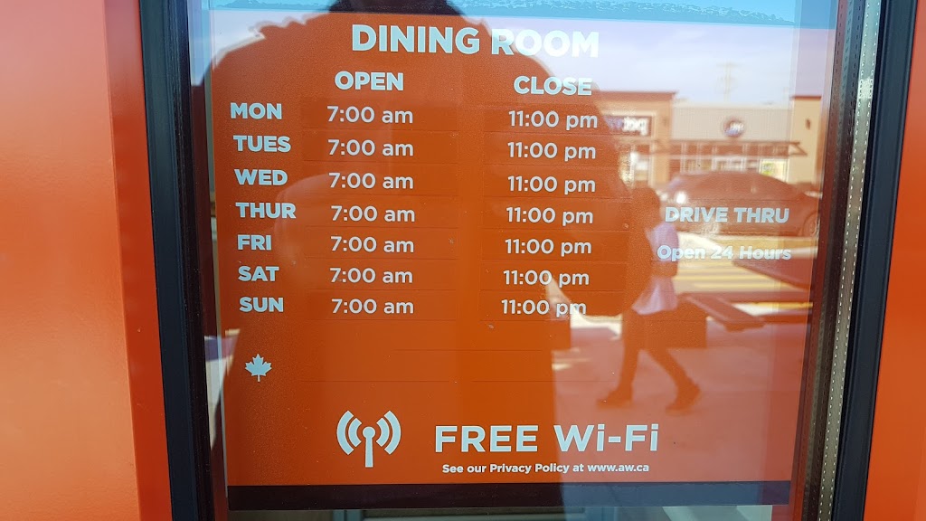 A&W Canada | 6045 Bank St, Greely, ON K4P 0G5, Canada | Phone: (613) 574-0120