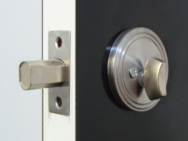 ABC Doors inc | 700 Osgoode Dr Unit 38, London, ON N6E 2H1, Canada | Phone: (226) 210-8506