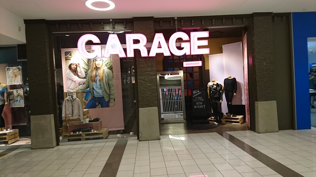 Garage | 10355 152 St #2537, Surrey, BC V3R 7C1, Canada | Phone: (604) 584-4559