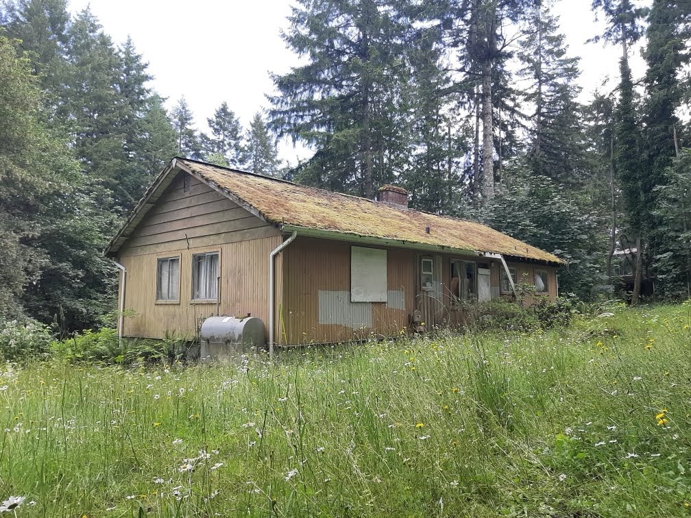 Mill Bay Village | 845B Deloume Rd, Mill Bay, BC V0R 2P2, Canada | Phone: (250) 929-7222