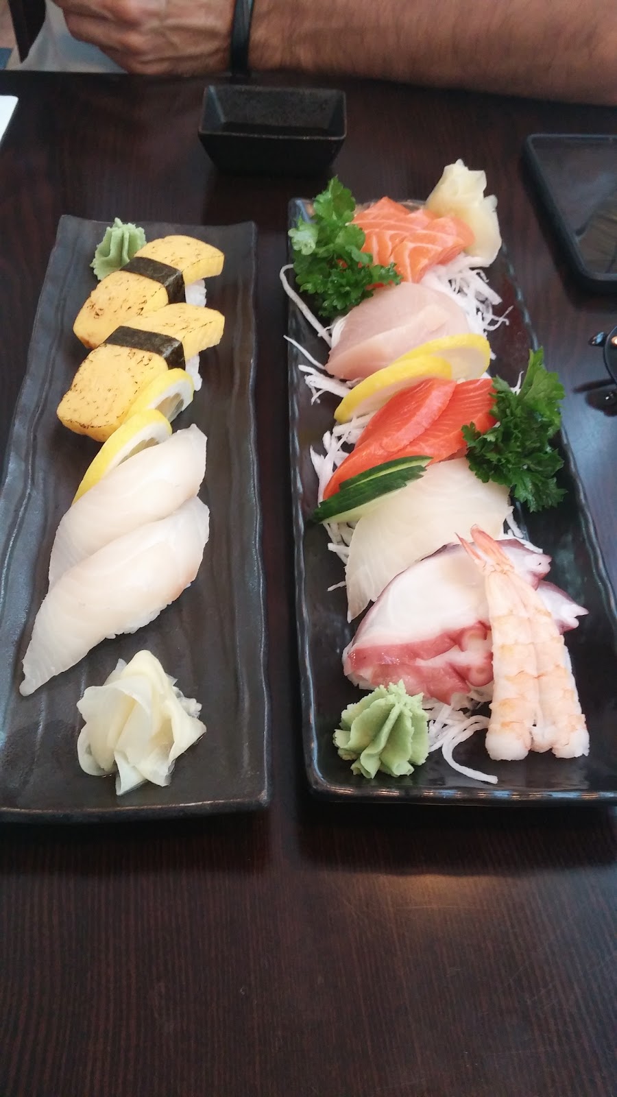 Sushi Coen | 1306 Burrard St, Vancouver, BC V6Z 2B7, Canada | Phone: (778) 379-1523