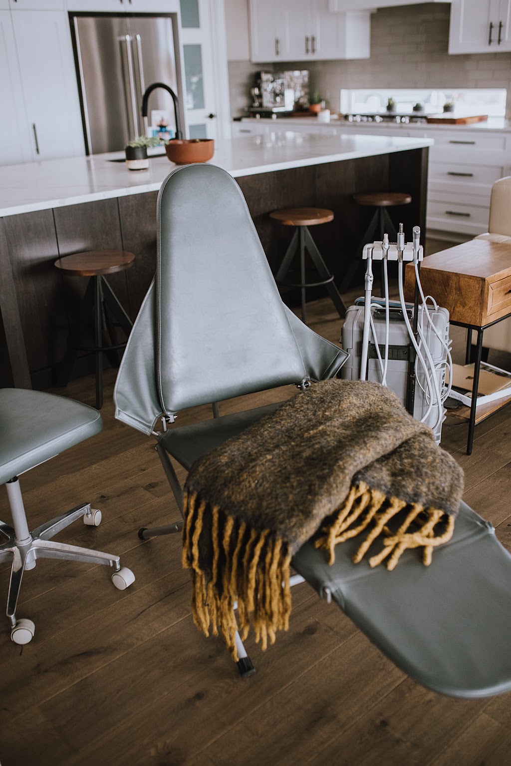My Mobile Dental Hygienist | 701 Fairways Green NW, Airdrie, AB T4B 3E6, Canada | Phone: (403) 966-8755