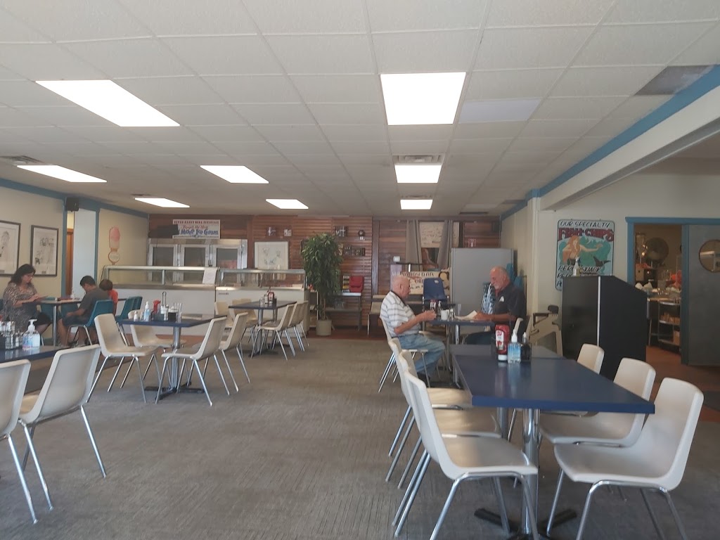 Dover Dairy Bar | 210 Main St, Port Dover, ON N0A 1N0, Canada | Phone: (519) 583-1312