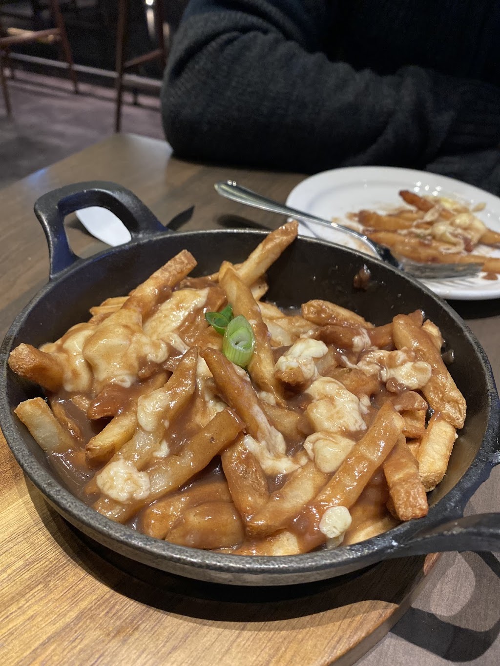 Twenty Two Taphouse | 5770 Teredo St, Sechelt, BC V0N 3A0, Canada | Phone: (604) 741-0439
