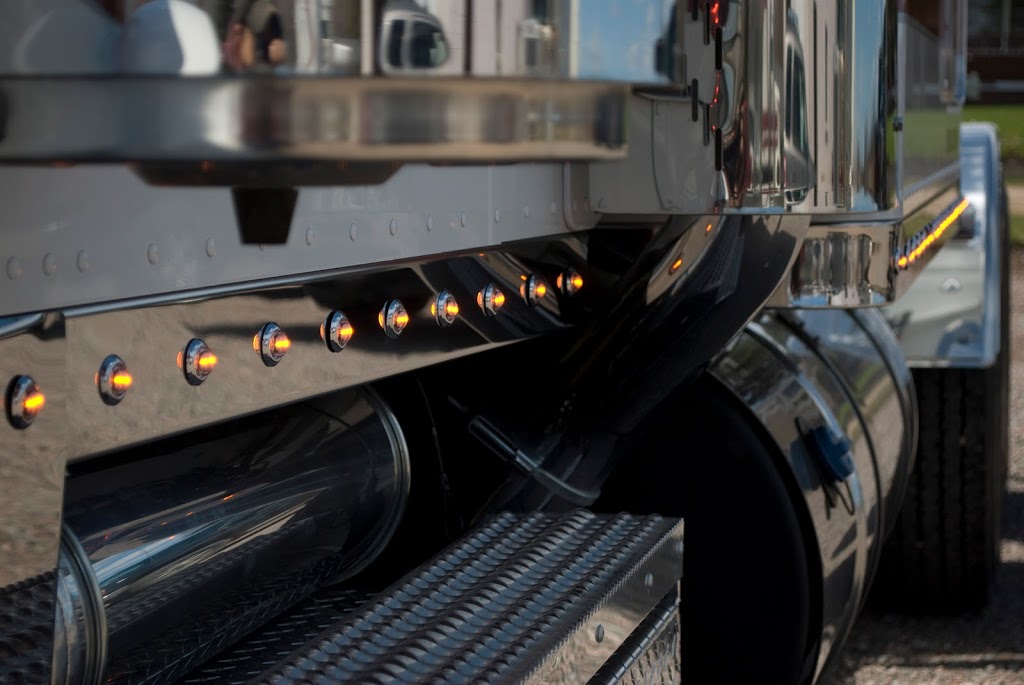Landry truck body Now (Landry Custom Truck Ltd) | 2318 Acadie Rd, Cap-Pelé, NB E4N 1C7, Canada | Phone: (506) 577-2878