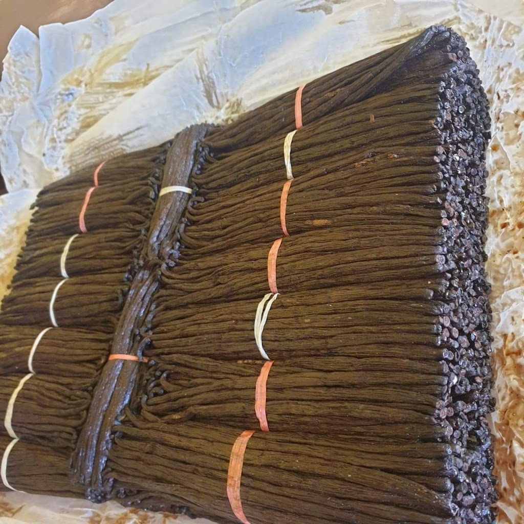 mb vanilla bean | 902 Wayoata St, Winnipeg, MB R2C 3M7, Canada | Phone: (204) 930-2806