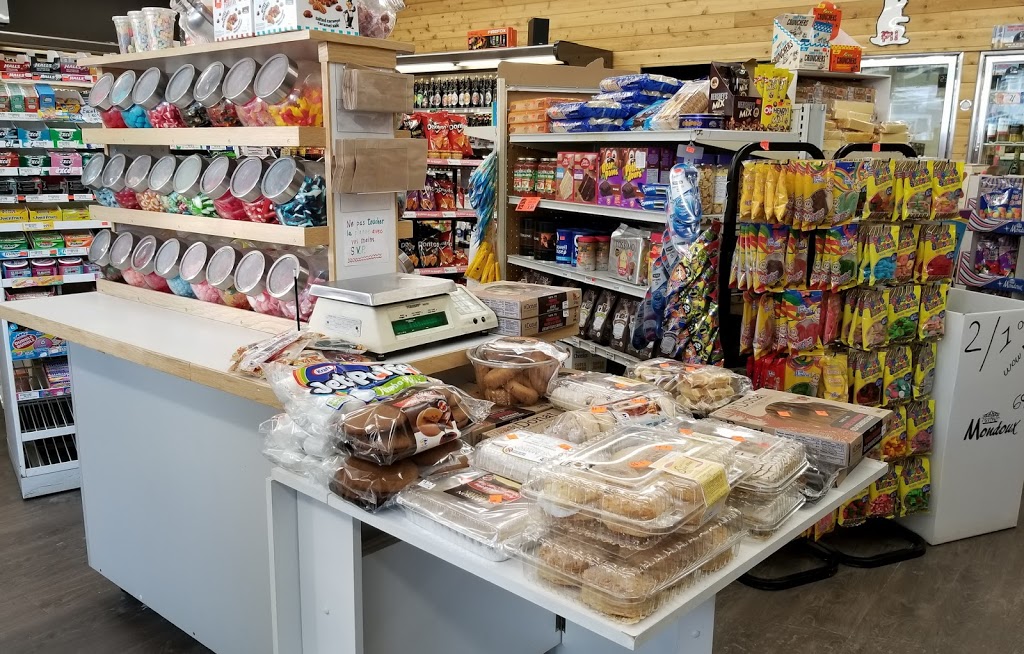 Accommodation Julie F | 635 Rue Saint-Joseph, Lévis, QC G6V 1J5, Canada | Phone: (418) 835-0463