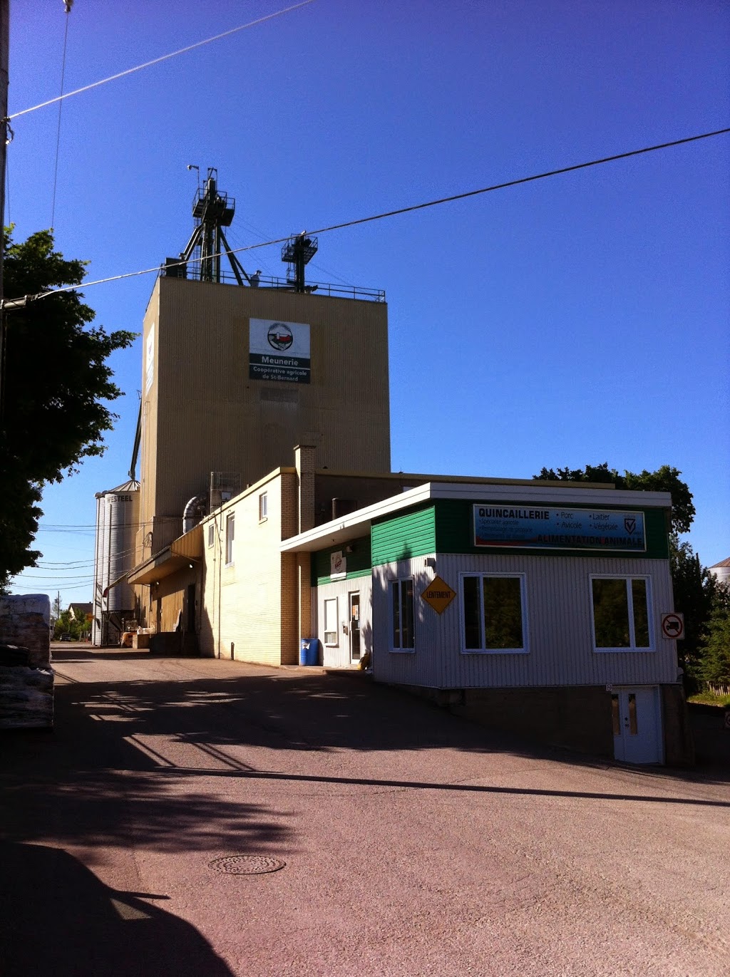 Coopérative Agricole de St-Bernard | Rue Garnier, Saint-Bernard, QC G0S 2G0, Canada | Phone: (418) 475-6626