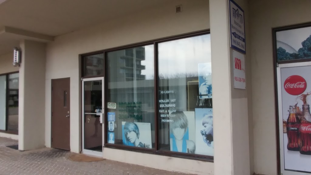 Monas Hair Design | 1289 Marlborough Ct, Oakville, ON L6H 2R9, Canada | Phone: (905) 338-7584