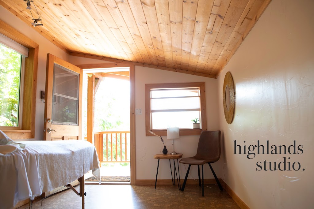 Highlands Studio | 2644 Rhum & Eigg Dr, Garibaldi Highlands, BC V8B 0G1, Canada | Phone: (604) 389-8250