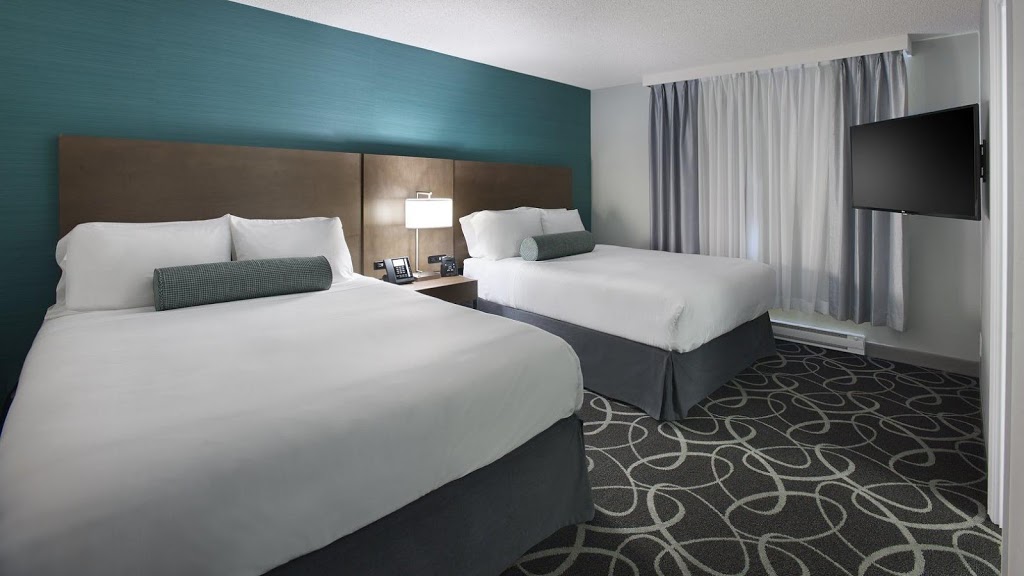 Radisson Suite Hotel Toronto Airport | 640 Dixon Rd, Toronto, ON M9W 1J1, Canada | Phone: (416) 242-7400