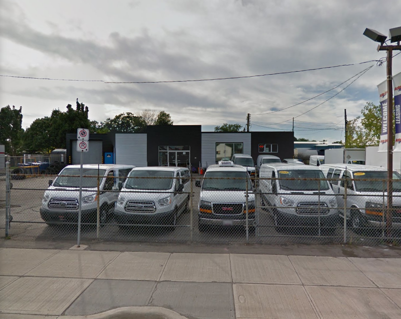 Action Auto Sales Inc. | 549 Woodward Ave, Hamilton, ON L8H 6P2, Canada | Phone: (877) 279-7012