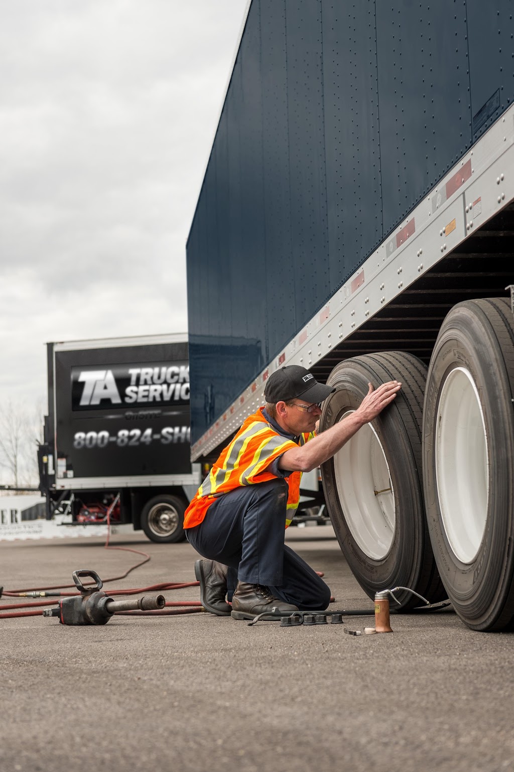 TA Truck Service | 535 Mill Street N4S 7V6, Woodstock, ON N4S 0A9, Canada | Phone: (519) 421-3144