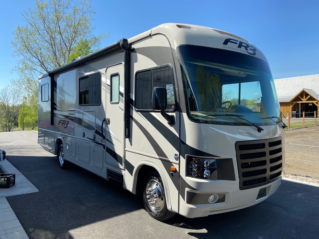 PUR Esthétique Auto-Mobile | 203 Rue Amanda, Saint-Rémi, QC J0L 2L0, Canada | Phone: (514) 827-7870