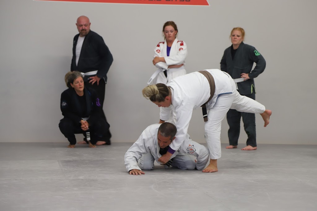 Okotoks Brazilian Jiu-Jitsu | 220 N Railway St Unit 2, Okotoks, AB T1S 1A3, Canada | Phone: (403) 771-3611