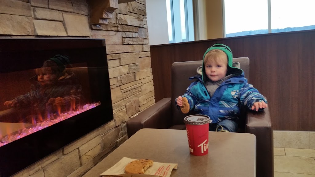 Tim Hortons | 415 Montée de la Source, Cantley, QC J8V 3B5, Canada | Phone: (819) 827-0390