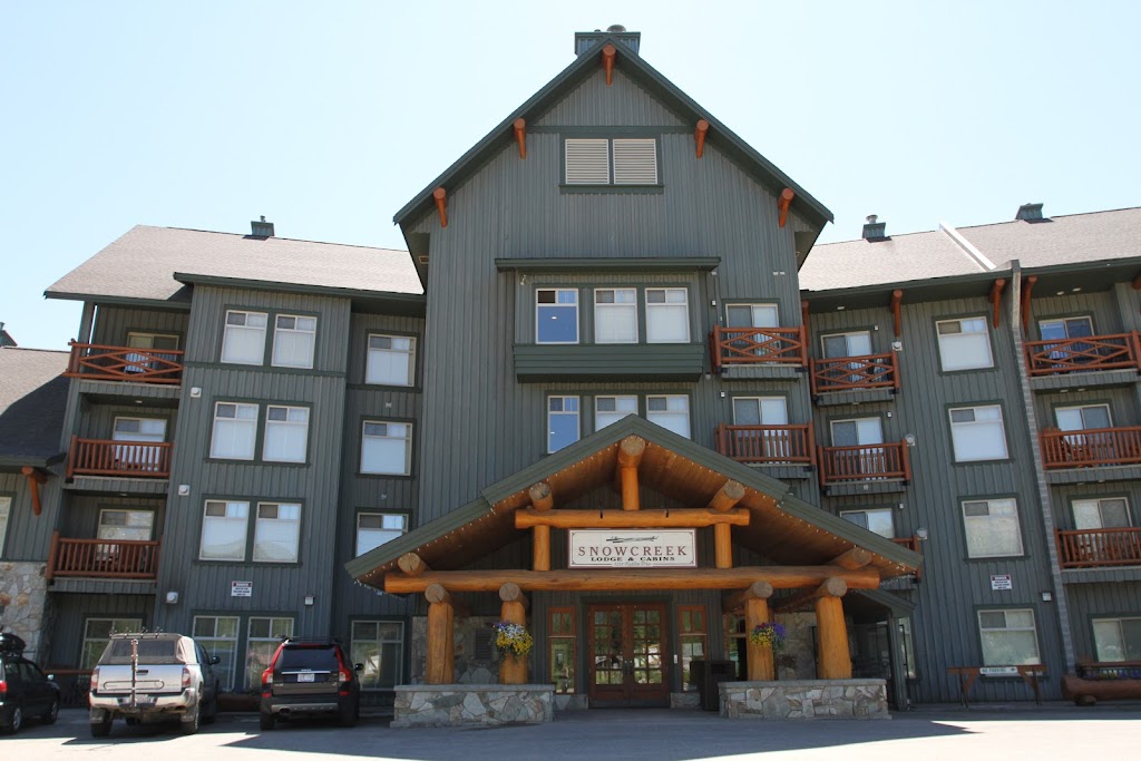 Snow Creek Lodge & Cabins | 5258 Highline Dr, Fernie, BC V0B 1M0, Canada | Phone: (250) 423-7669