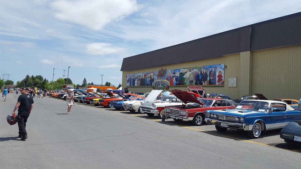 St. Isidore Recreation Centre | 20 De lArena St, Saint Isidore, ON K0C 2B0, Canada | Phone: (613) 524-2522