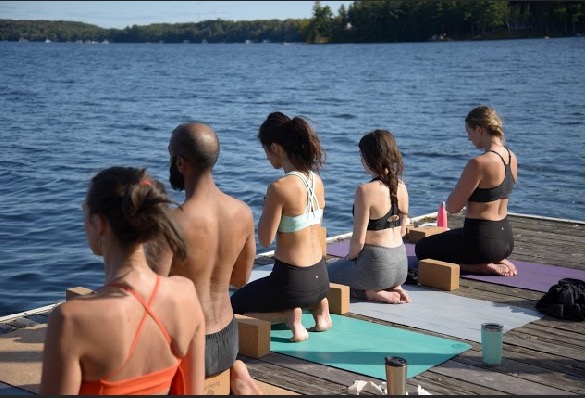 Modo Yoga Newmarket | 17235 Leslie St #1, Newmarket, ON L3Y 8E4, Canada | Phone: (905) 952-0101