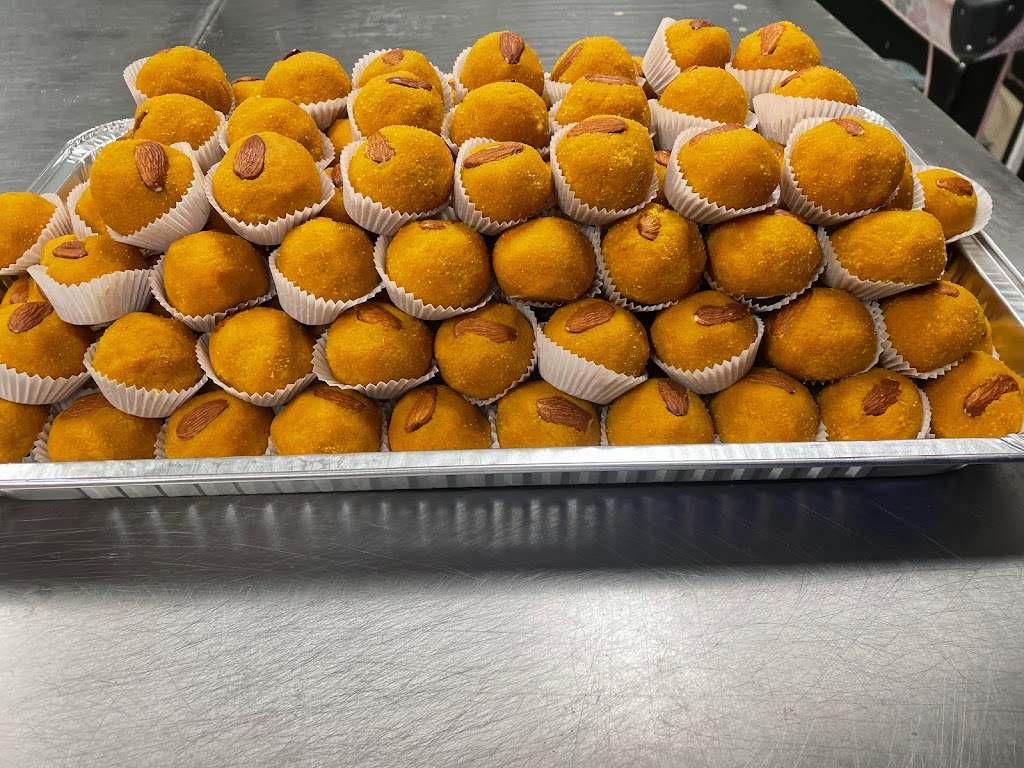 Patto Sweets North | 10215 Kennedy Rd N, Brampton, ON L6Z 0C5, Canada | Phone: (647) 518-7449