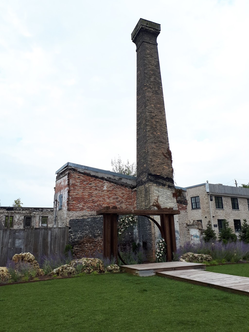 Elora Mill Foundry | 22 Ross St #32, Elora, ON N0B 1S0, Canada | Phone: (519) 846-8464