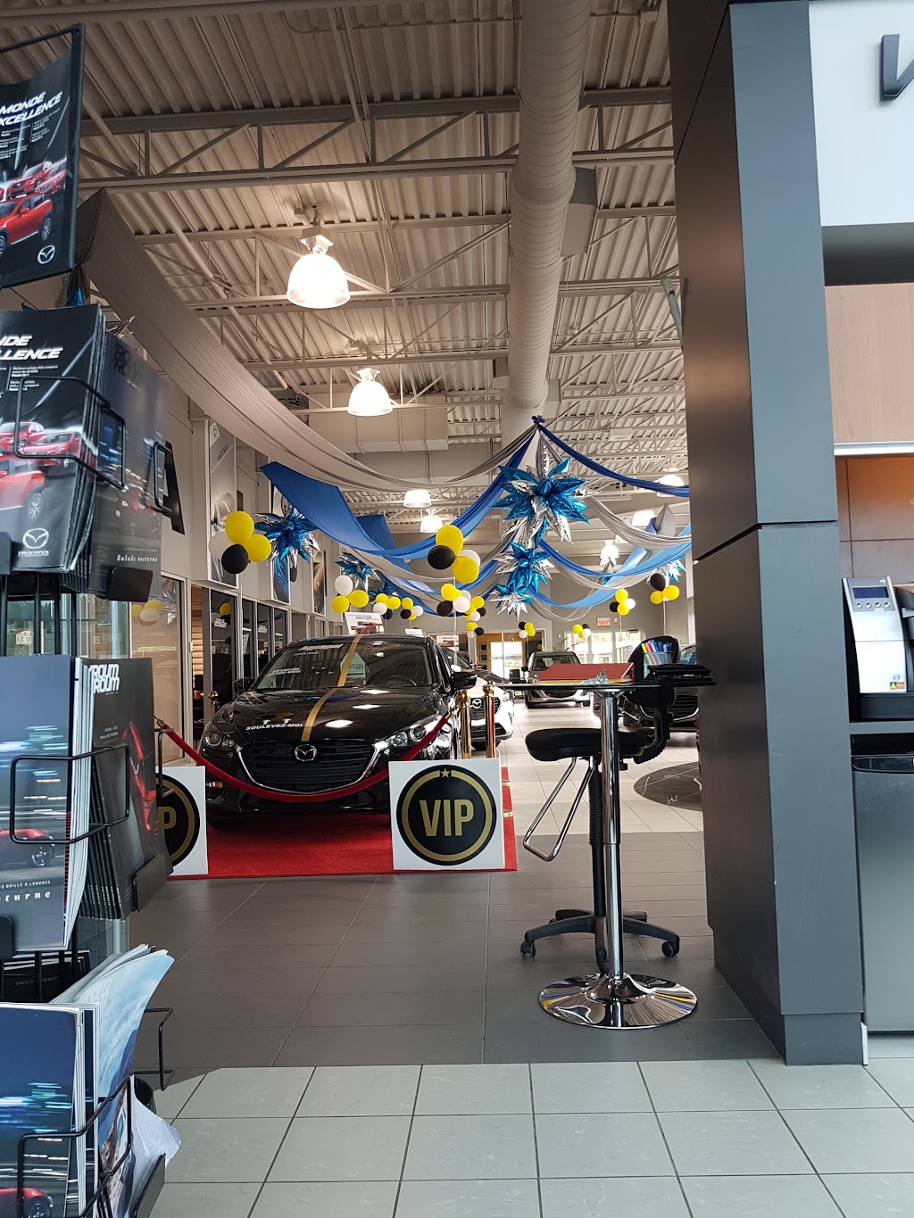 Léveillé Mazda Laval | 1625 Boul Saint-Martin Est, Laval, QC H7G 4R4, Canada | Phone: (450) 669-7075