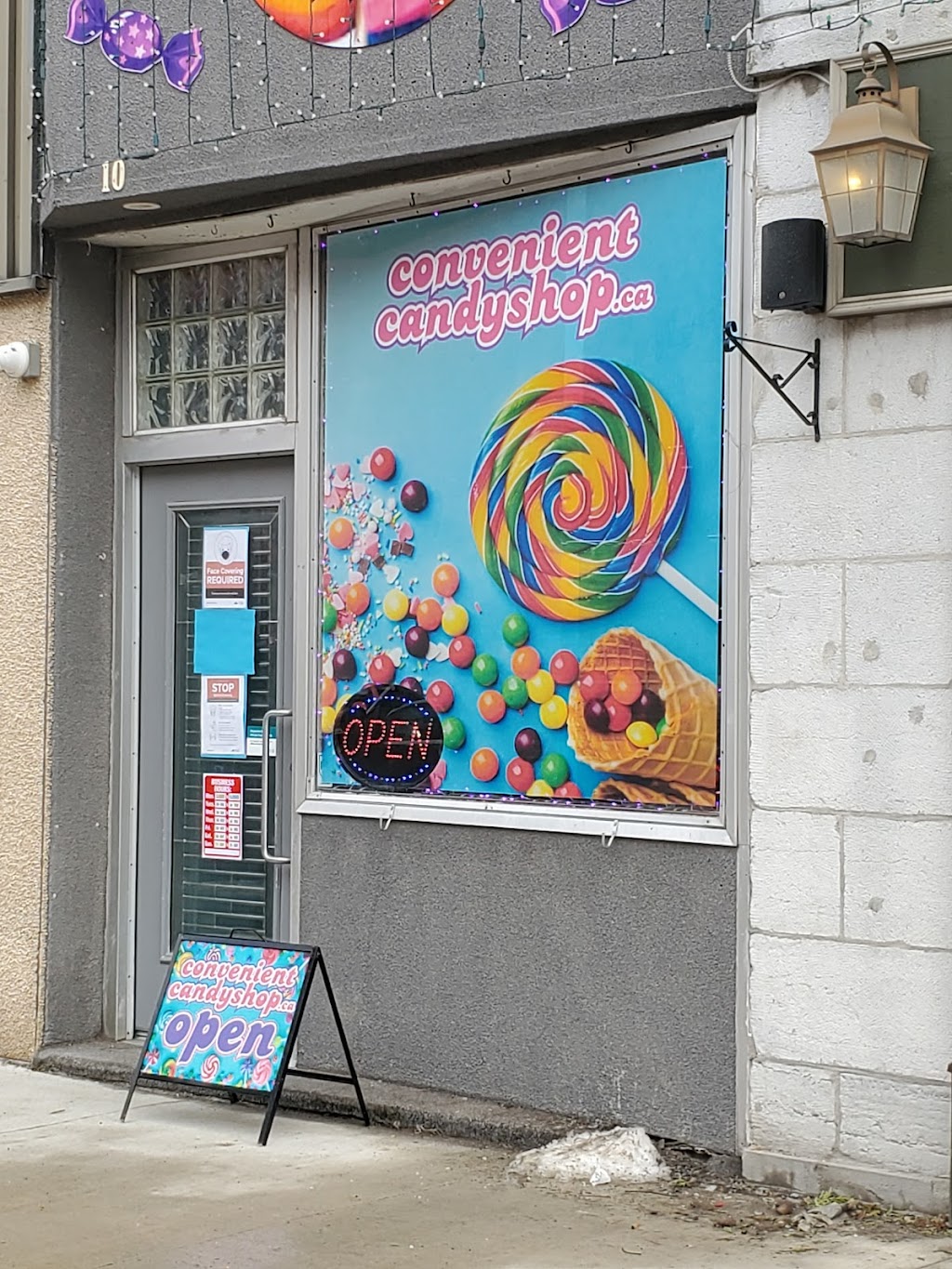 ConvenientCandy Shop | 10 Dundas St E, Napanee, ON K7R 1H6, Canada | Phone: (343) 989-4845