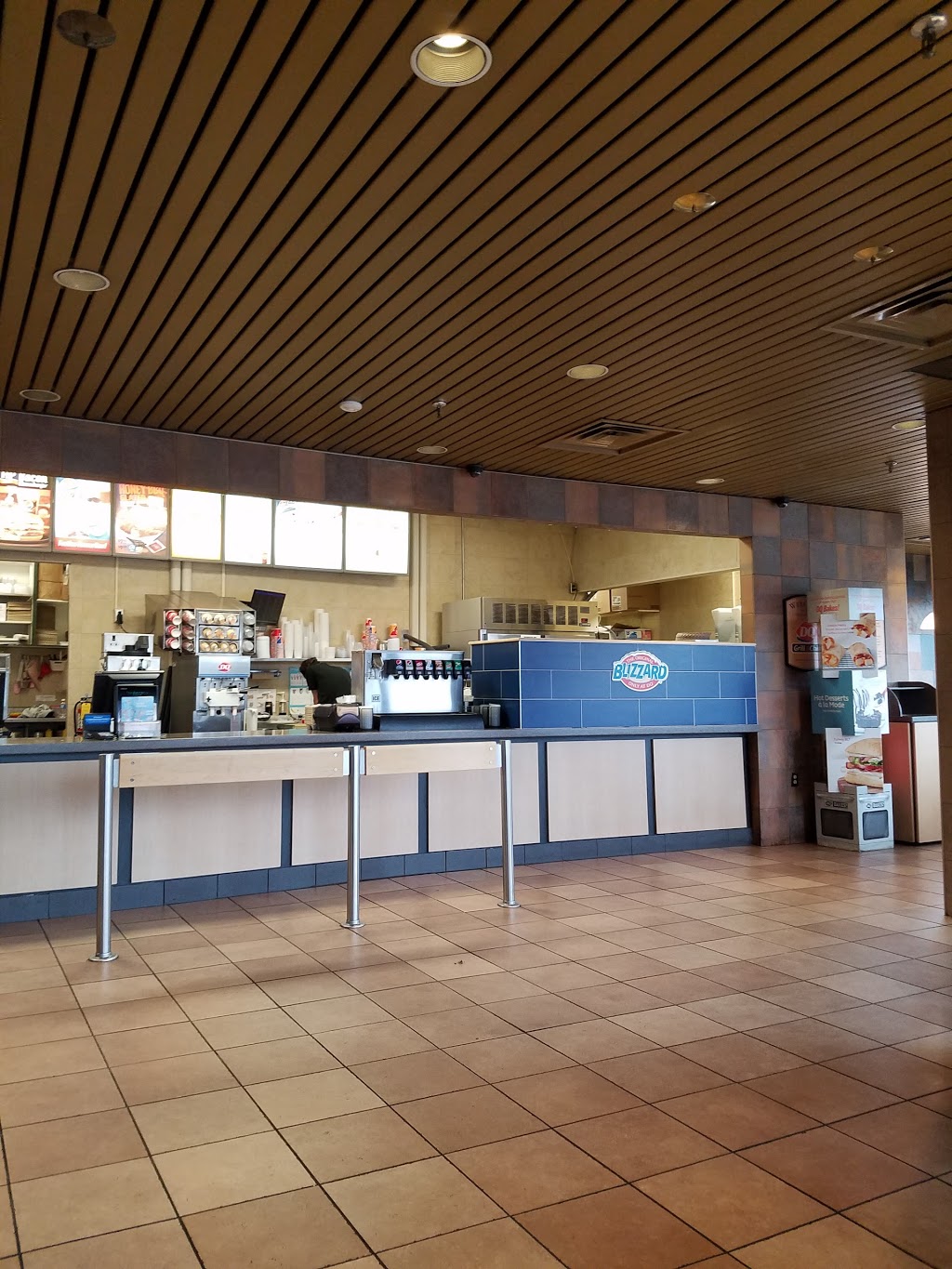 Dairy Queen Grill & Chill | 720 Westmount Rd E, Kitchener, ON N2E 2M6, Canada | Phone: (519) 208-1185