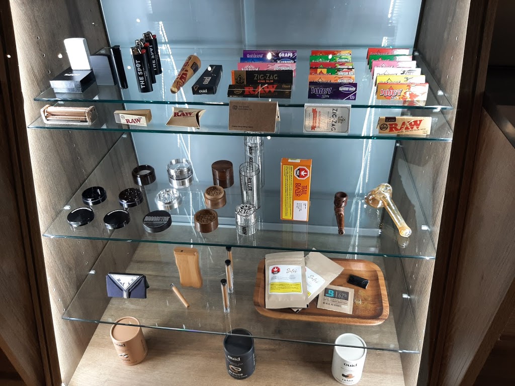 The Spot Cannabis Co. | 3247 Appleby Line Unit 3&4, Burlington, ON L7M 0V7, Canada | Phone: (905) 336-9191